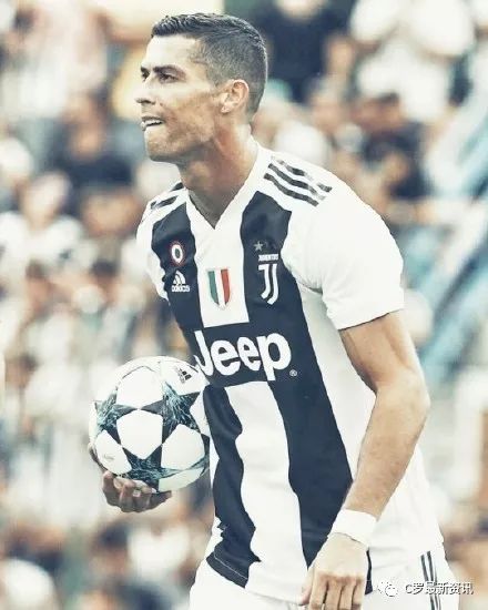 历史首位，前武汉女足外援特姆瓦连续两年获得美女职最佳球员（前武汉女足外援特姆瓦创历史，连续两年当选美职女足最佳球员）