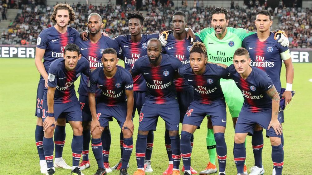 莫雷托：要看到莱万加盟米兰存在不止一个很难克服的障碍（莫雷托：莱万转投米兰困难重重，阻碍绝非仅一项）