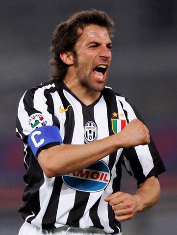 每体：巴萨两个月前还拖欠拜仁1060万莱万转会费，现已结清（每体：两个月前巴萨仍拖欠拜仁莱万转会费1060万欧，现已付清）