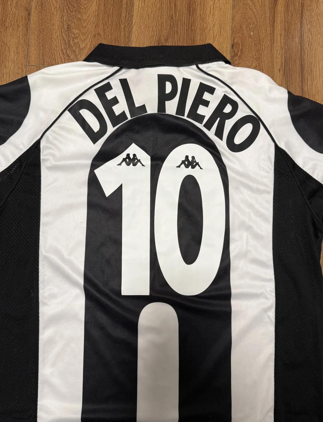 萨拉赫更衣室主动道歉，琼斯力挺：他想赢，这很正常（萨拉赫更衣室内主动致歉，琼斯声援：渴望胜利很正常）