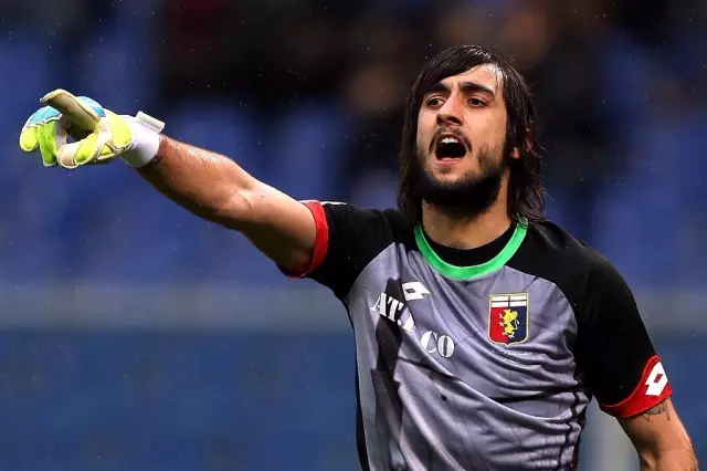 陕西联合祝贺国安夺冠：足球因竞技而精彩，因同行而温暖（陕西联合贺国安加冕冠军：竞技铸就精彩，同行传递温暖）