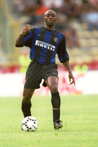 如此迎来职业生涯世预赛谢幕战？C罗国家队生涯首次染红（就此告别世预赛？C罗国家队生涯首次染红）