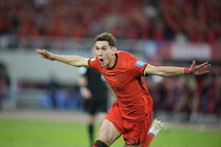 北青：邝兆镭身体无碍，浮嶋敏提醒球员别轻敌，需注意孟加拉（北青：邝兆镭无碍，浮嶋敏提醒球队勿轻敌，警惕孟加拉）