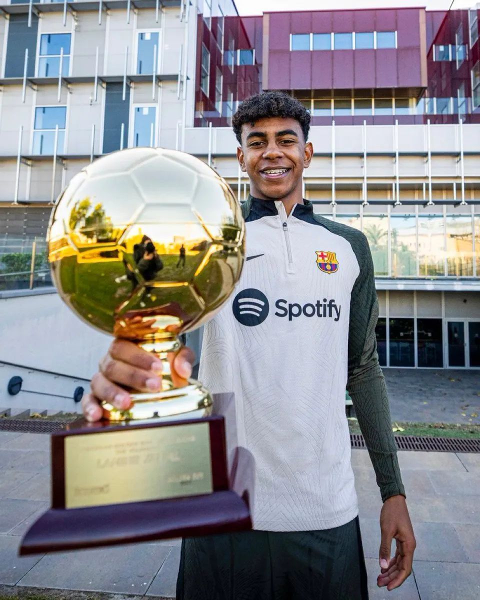 大满贯续约！iG官方：辅助选手Meiko完成续约（iG官宣：大满贯辅助Meiko成功续约）