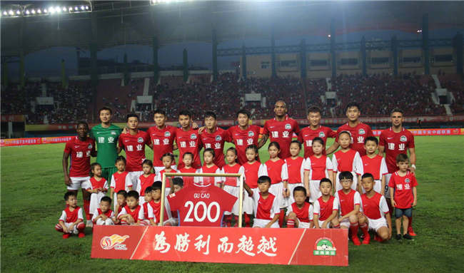 马尼科内：索默就像钟表一样精准；普利希奇比莱奥更有威胁（马尼科内：索默如钟般精准，普利希奇的威胁胜过莱奥）