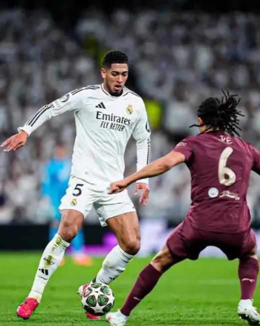 马德兴：足协上报3位外教候选；高层认为可借鉴男篮考虑土帅（马德兴：足协递交三名外籍主帅人选，高层拟借鉴男篮经验考虑本土教练）