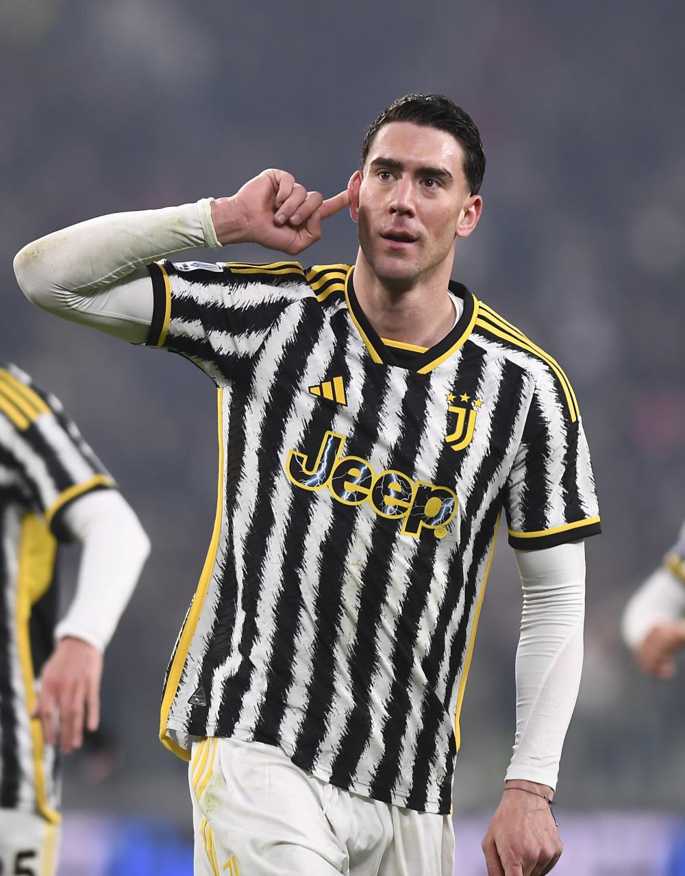 喜忧参半：队报盘点法国国脚们近一个月的表现（起伏并存：队报盘点法国国脚近一个月的发挥）