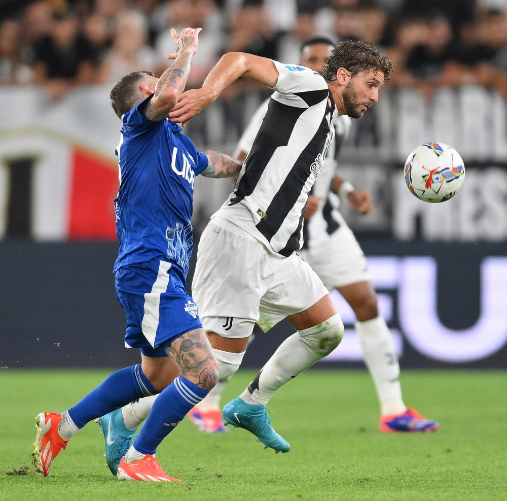 手感不错！东契奇首节6中4轻取10分（状态在线！东契奇首节6投4中斩获10分）