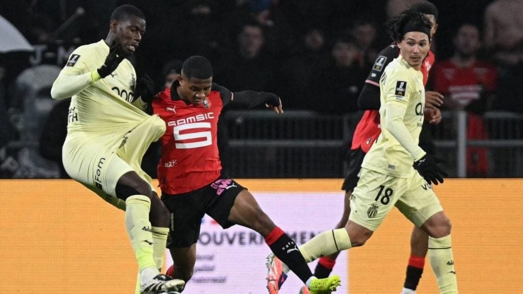 每体：巴萨严格控制佩德里出场时间，但预计他将首发出战马竞（每体：巴萨将严控佩德里上场时长，但他仍有望对阵马竞首发）