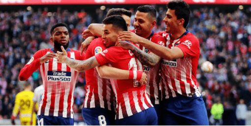 歌手：阿根廷跟巴西是宿敌没事！阿根廷可是有梅西！（歌手：阿根廷与巴西虽是宿敌，但有梅西坐镇不慌）